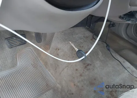 2002 Chevrolet S-10 Ls из США, поврежденный, VIN 1GCCS19W528255221